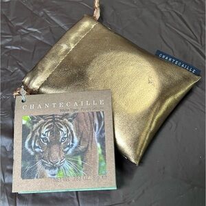 Chantecaille White Tiger vintage face powder